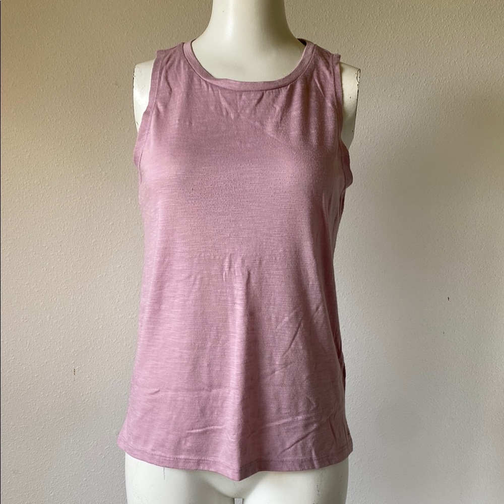 Balance Collection Women's Lilac Sleeveless Yoga & fitness Top